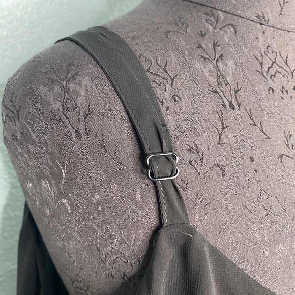 NWT Torrid Plus Size Black Blouse - Picture 5 of 12